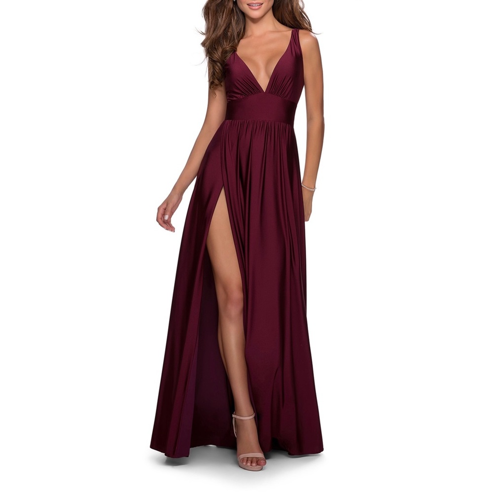 NEW La Femme 28547 Plunge V-Neck Empire Waist Jersey Gown Size 14